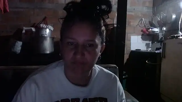 Sra Angelina online show from May 2, 2026, 4:17 am