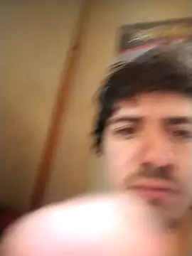 Snapshot of Gabriel_belen chatting on November 12, 2025, 3:45 pm Gabriel belen online show from November 12, 2025, 3:45 pm