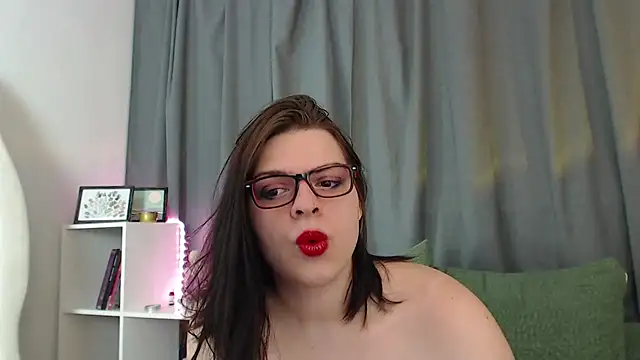 Dona Mafia online show from November 22, 2025, 11:15 pm