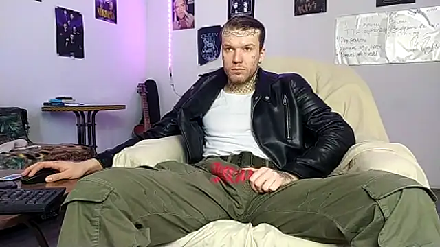 Huntall77 online show from February 6, 2026, 5:45 am