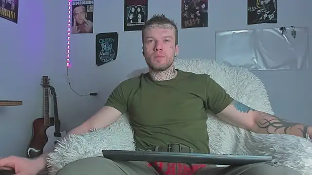 Huntall77 online show from March 22, 2026, 12:47 am