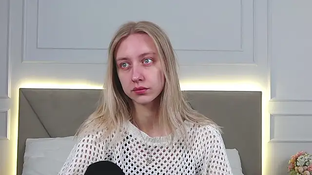 RachaelCute online show from February 5, 2026, 4:17 am