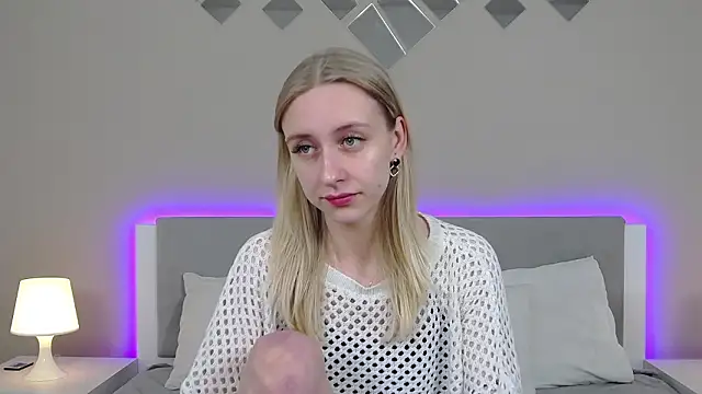 RachaelCute online show from March 8, 2026, 4:38 am