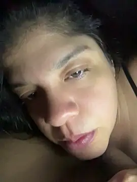 diamore3377 online show from August 5, 2026, 4:15 am