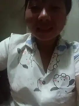 Snapshot of vangkt-cute chatting on July 24, 2026, 1:53 pm vangkt-cute online show from July 24, 2026, 1:53 pm