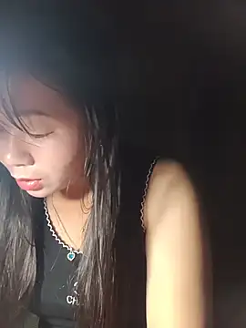 Snapshot of vangkt-cute chatting on August 6, 2026, 8:44 pm vangkt-cute online show from August 6, 2026, 8:44 pm