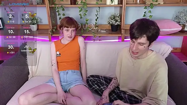 Danny loves Mary online show from May 17, 2026, 1:58 am