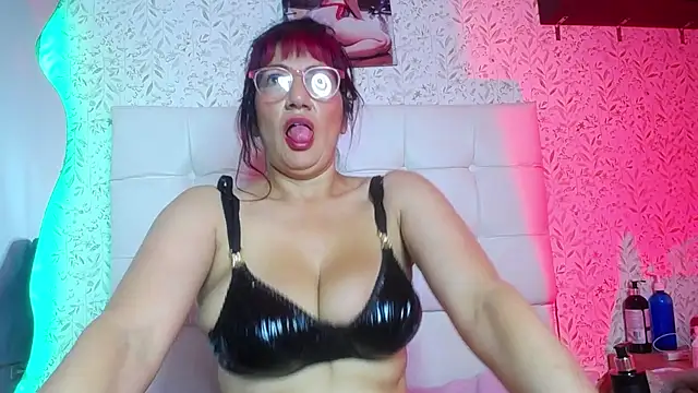 adalya y online show from April 29, 2026, 5:30 pm