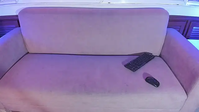 Snapshot of ReiAyanamy chatting on March 8, 2026, 7:39 pm ReiAyanamy online show from March 8, 2026, 7:39 pm