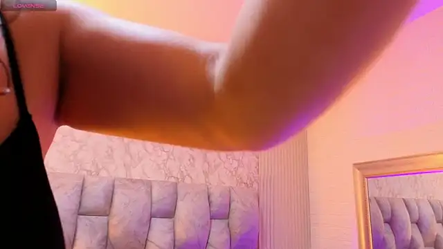 Snapshot of ScarlettNyx chatting on February 13, 2026, 11:28 am ScarlettNyx online show from February 13, 2026, 11:28 am