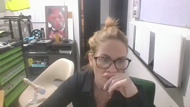 jayteelive online show from May 25, 2026, 6:30 am