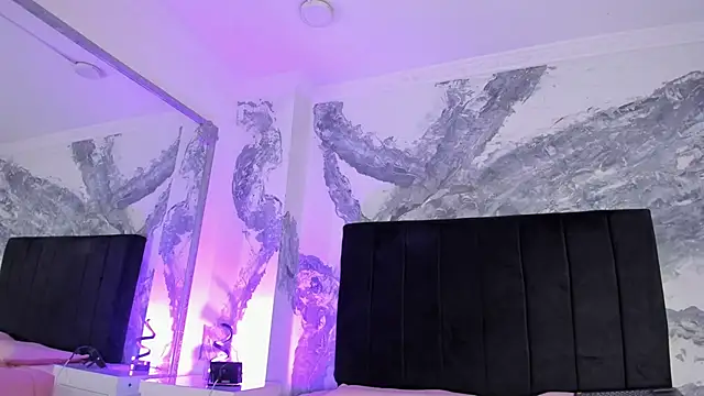 Snapshot of lilithDraven_ chatting on March 2, 2026, 4:14 am lilithDraven online show from March 2, 2026, 4:14 am