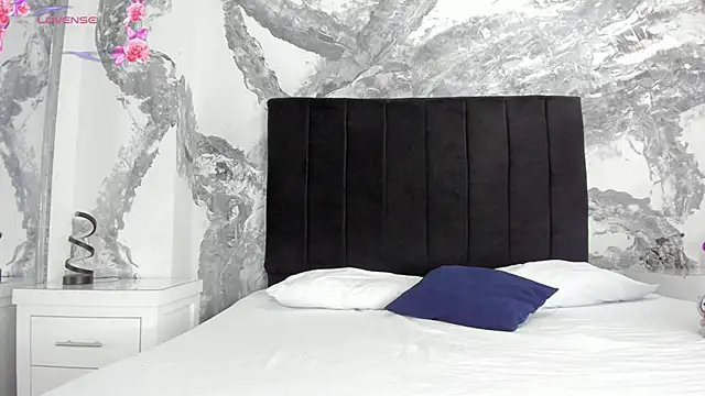 Snapshot of lilithDraven_ chatting on March 17, 2026, 3:55 am lilithDraven online show from March 17, 2026, 3:55 am