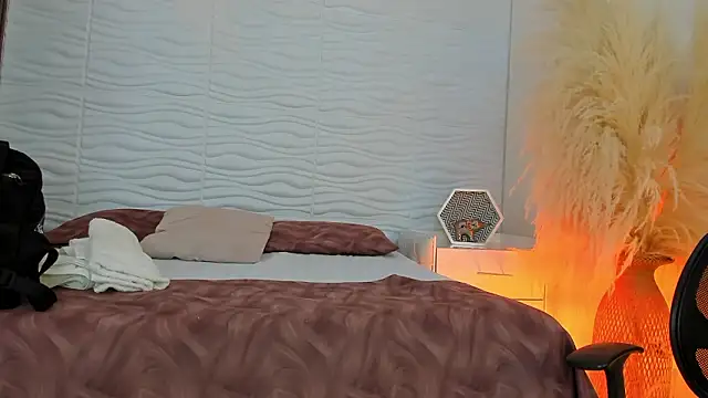 Snapshot of lilithDraven_ chatting on March 19, 2026, 4:16 am lilithDraven online show from March 19, 2026, 4:16 am