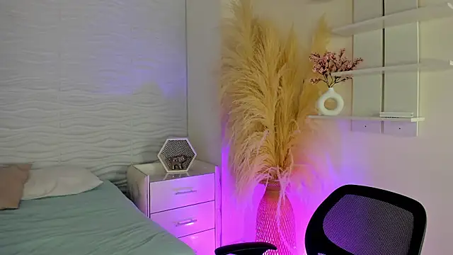 Snapshot of lilithDraven_ chatting on March 21, 2026, 3:55 am lilithDraven online show from March 21, 2026, 3:55 am