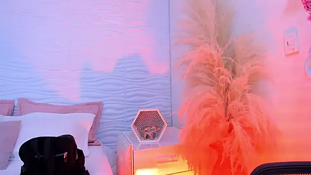 Snapshot of lilithDraven_ chatting on March 22, 2026, 4:05 am lilithDraven online show from March 22, 2026, 4:05 am