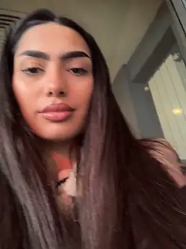 vanesa mon online show from December 22, 2025, 11:40 am