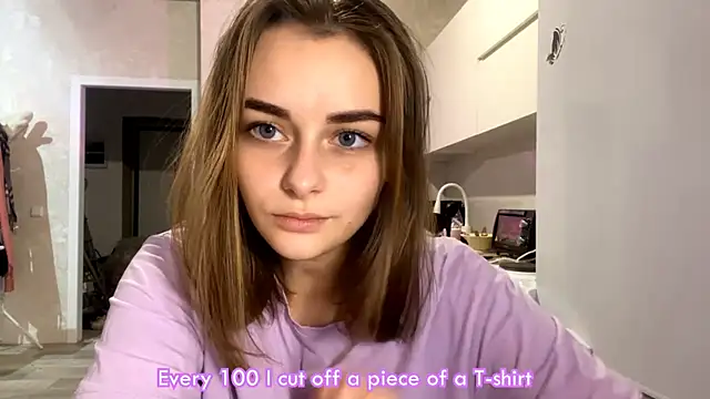 GeralynChiszar online show from November 30, 2025, 9:19 pm