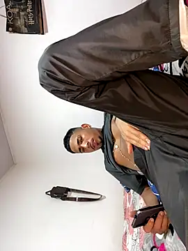 king disaster1 online show from November 12, 2025, 1:28 am