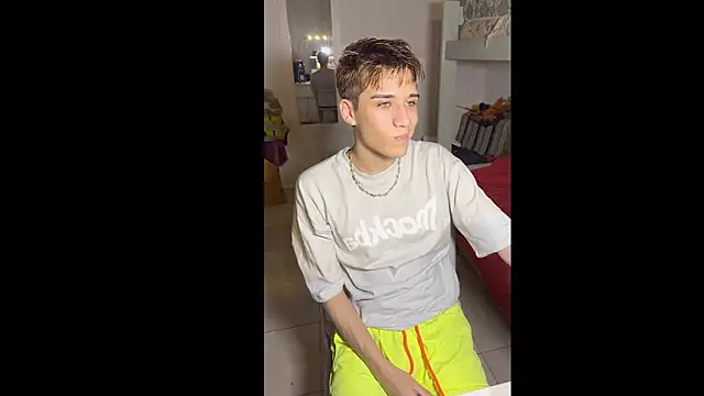 kevinnoff19 online show from February 4, 2026, 9:59 am