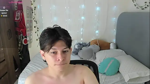 Felix kitty online show from January 18, 2026, 7:06 pm