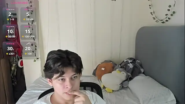 Felix kitty online show from March 10, 2026, 7:19 pm