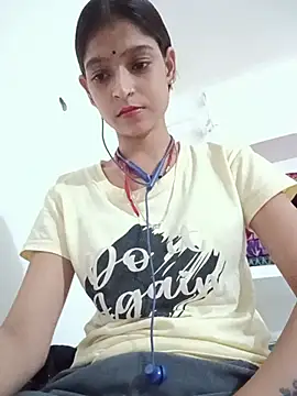 Mohnicute online show from August 1, 2026, 5:23 pm