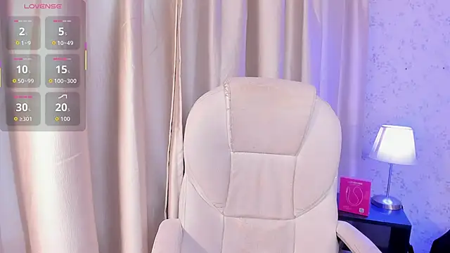 cleeo nile online show from November 25, 2025, 4:01 am