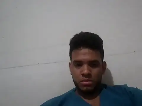 josecamsex27 online show from March 3, 2026, 4:13 pm