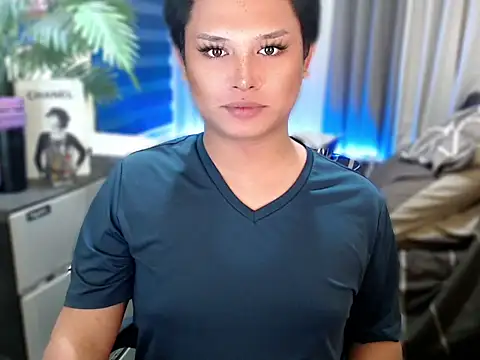 UrGoddess Sofia online show from February 13, 2026, 3:41 pm