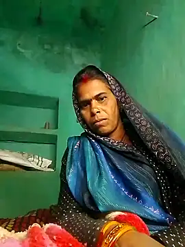 Neetujk online show from November 11, 2025, 6:52 pm