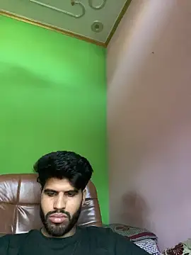 Snapshot of hotyyyyjonny chatting on June 3, 2026, 4:04 am hotyyyyjonny online show from June 3, 2026, 4:04 am