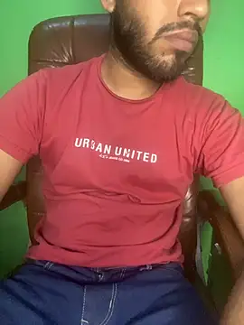 Snapshot of hotyyyyjonny chatting on June 4, 2026, 4:13 pm hotyyyyjonny online show from June 4, 2026, 4:13 pm