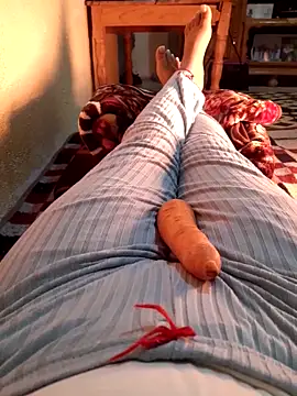 Tota sexi online show from December 5, 2025, 9:40 am