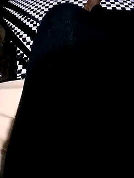 Snapshot of PerkyLove399 chatting on November 11, 2025, 10:32 pm PerkyLove399 online show from November 11, 2025, 10:32 pm