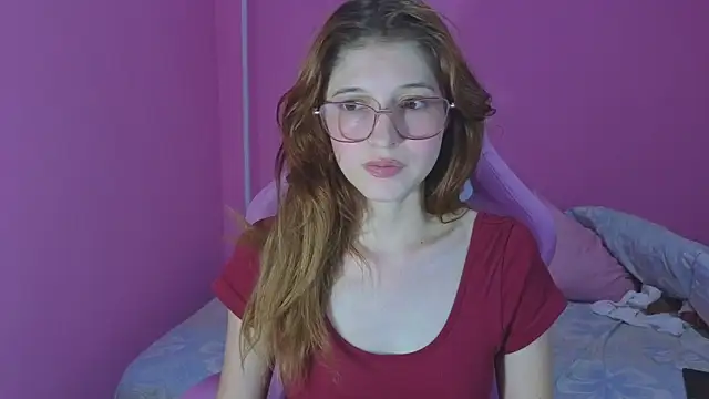Snapshot of giseselle chatting on April 7, 2026, 9:26 pm giseselle online show from April 7, 2026, 9:26 pm