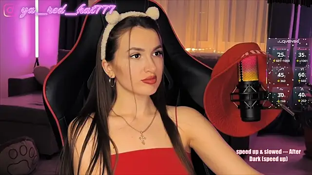 Snapshot of -RED_HAT- chatting on June 10, 2026, 5:01 pm -RED HAT- online show from June 10, 2026, 5:01 pm