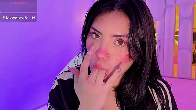 Brandy collinss online show from February 6, 2026, 8:51 am