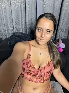 daddys only girl online show from February 8, 2026, 4:43 pm