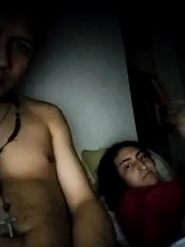 Snapshot of Chris____Col chatting on November 19, 2025, 6:13 am Chris Col online show from November 19, 2025, 6:13 am