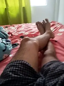 Chris    Col online show from November 21, 2025, 4:27 pm