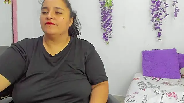  1Zoey online show from February 15, 2026, 7:51 am