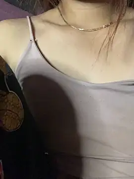 Winnie-sexy online show from June 17, 2026, 9:49 pm