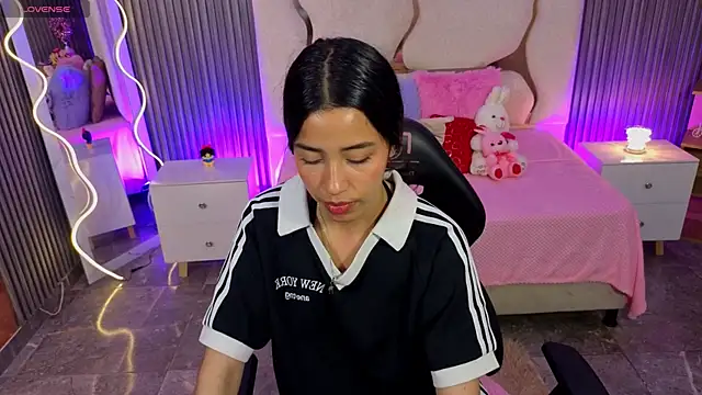 Joselyn tay online show from April 27, 2026, 12:36 pm