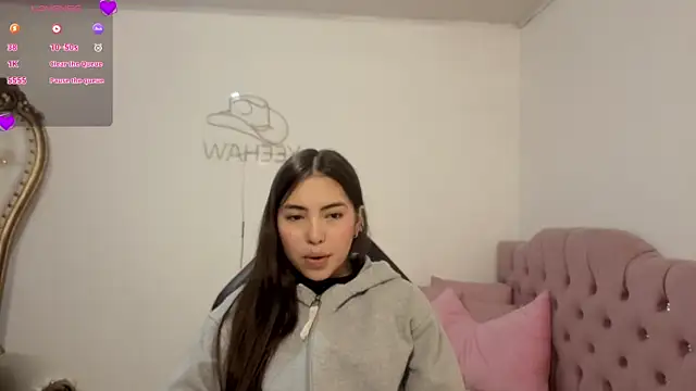 ISABELA TAY online show from August 7, 2026, 11:34 am