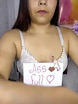 Snapshot of Girl_Nasty_Dirty chatting on May 27, 2026, 2:08 am Girl Nasty Dirty online show from May 27, 2026, 2:08 am