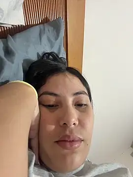 Snapshot of Anna_Bitch_Disgusting chatting on March 6, 2026, 2:19 am Anna Bitch Disgusting online show from March 6, 2026, 2:19 am