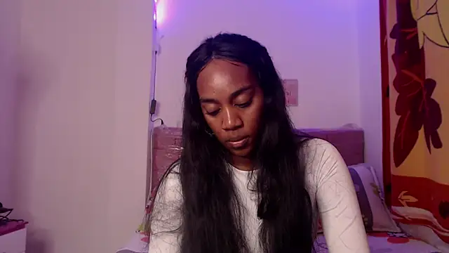 AishaOwens online show from March 6, 2026, 8:49 pm