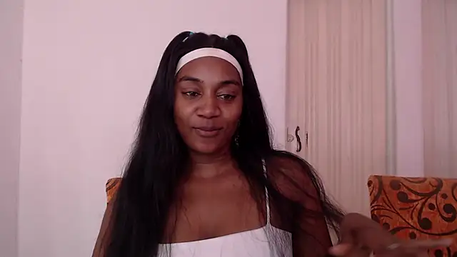 AishaOwens online show from May 12, 2026, 9:34 pm