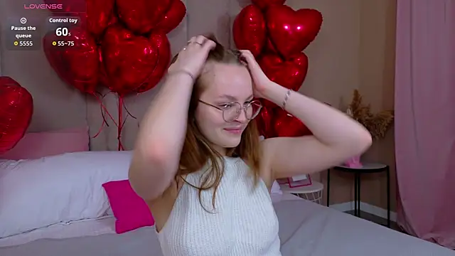 MadisonSmitt online show from February 6, 2026, 5:12 am